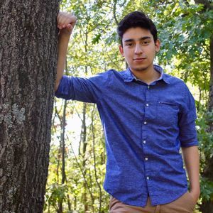 Meet your Posher, Javier